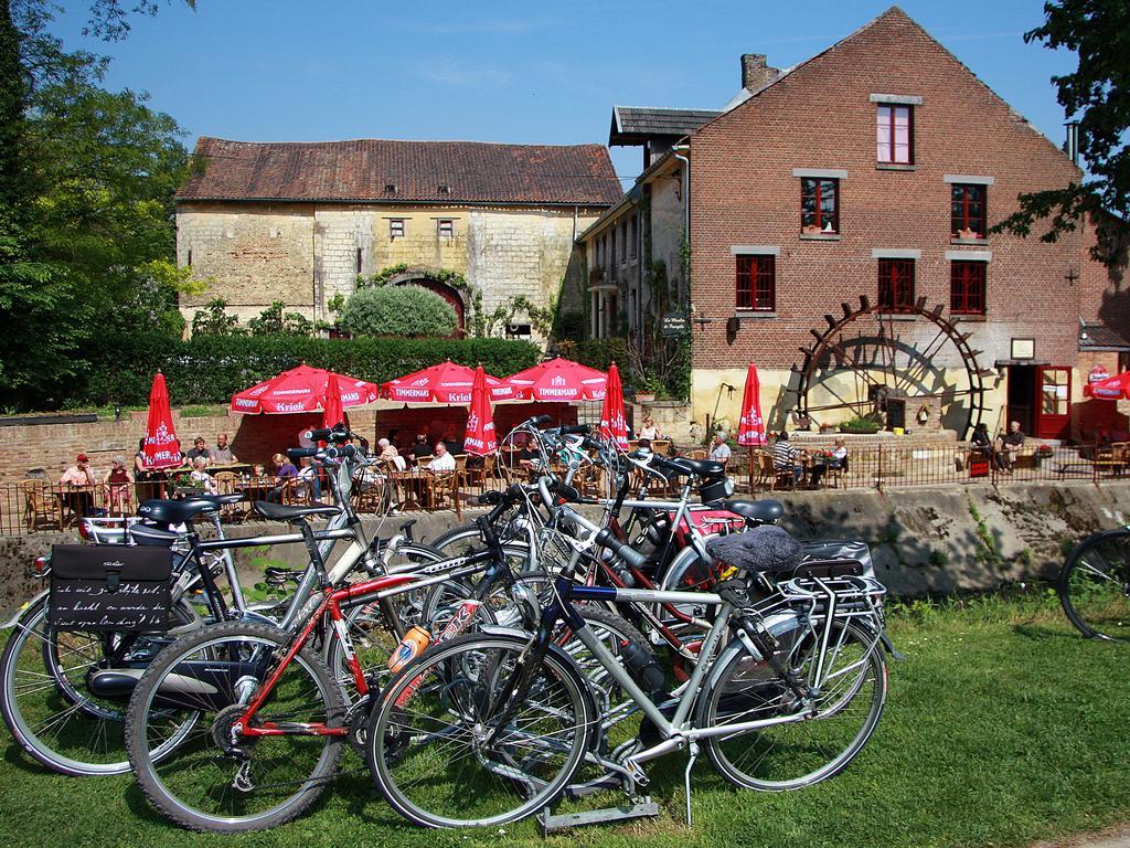 B&B Montenakerhof Riemst Esterno foto